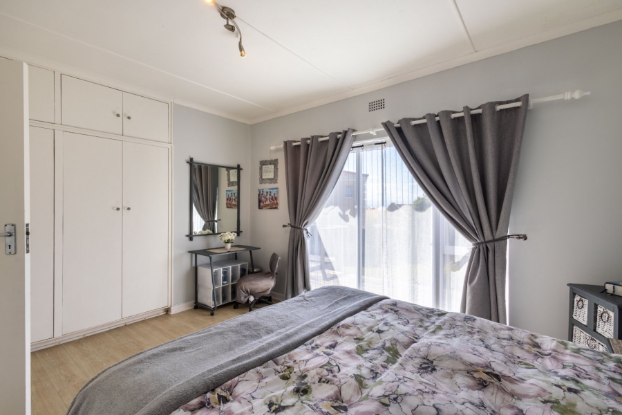 3 Bedroom Property for Sale in Upper Robberg Western Cape
